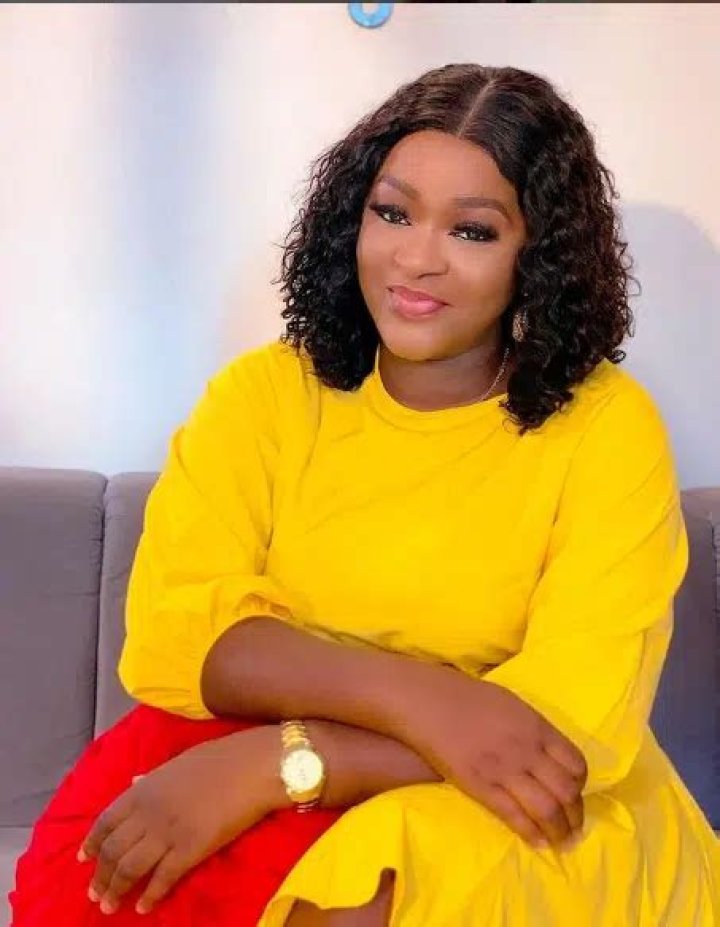 
Chacha Eke Responds To Footage Of A Youngster Wrecking A Property By S Properties At Diffaying, “I Have Also Destroyederent Times.” 