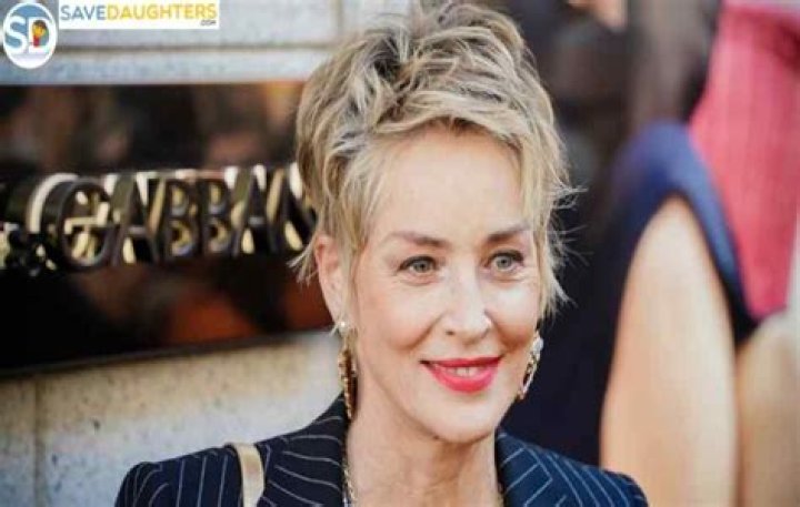 Lena Kalisch Height, Weight, Net Worth, Age, Wiki, Who, Instagram, Biography
